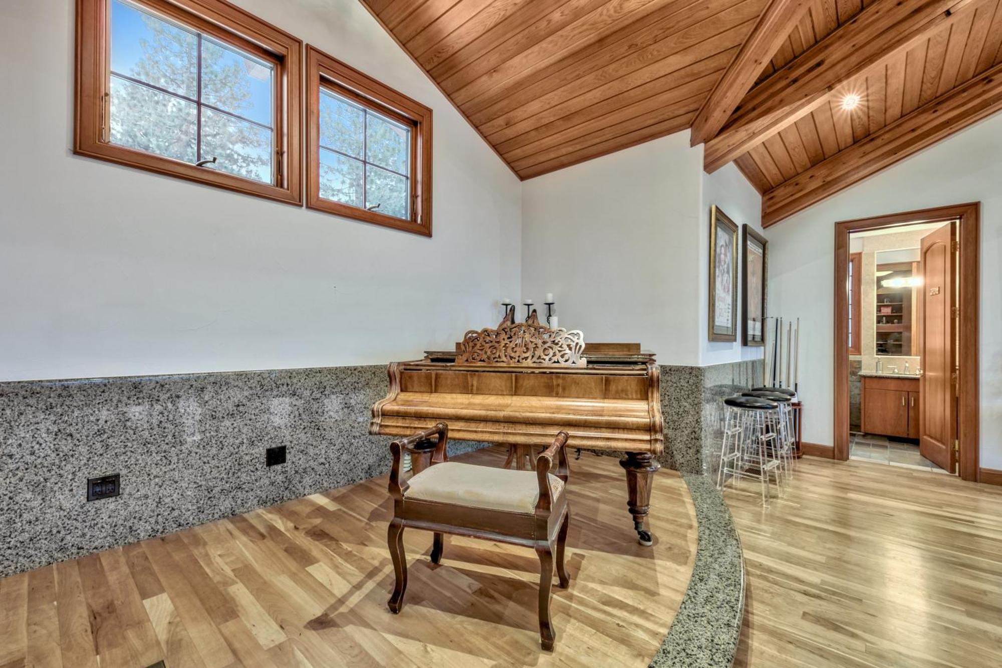 Luxe10 Bear Claw Estate Lakeview W Pool Βίλα Stateline Εξωτερικό φωτογραφία